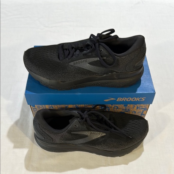 Brooks Ghost 16 Black Asst Sizes Km - Picture 1 of 4